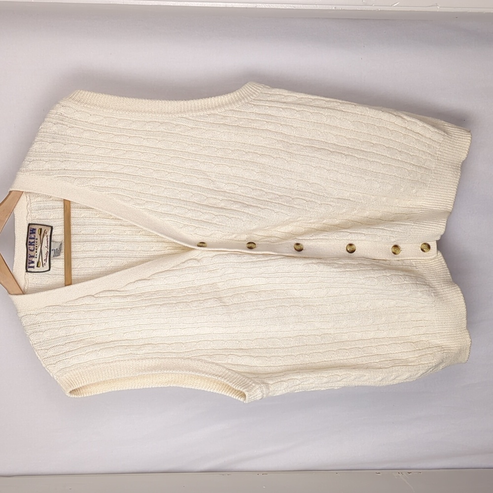 IVY CREW Men's White Cable Knit Button Front Sweater Vest